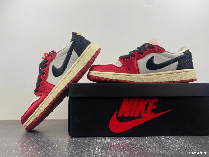 x OG FN0432-017 Home Low 1 Air Jordan Trophy Room 1025